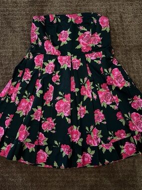 Juniors Black Dress with Pink Rose Print